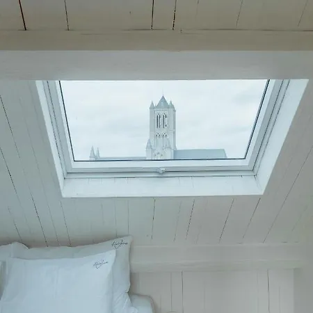 Heirloom - A Flemish Tale 게스트하우스