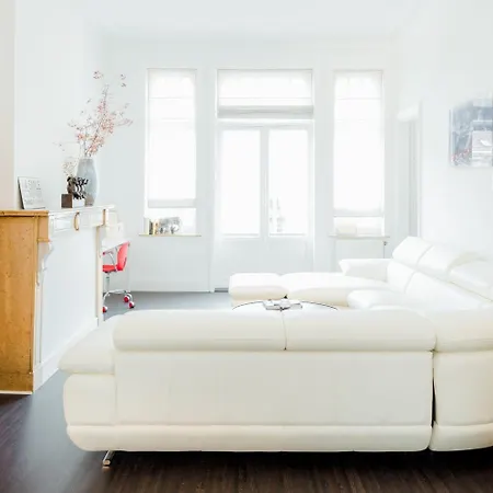 Heirloom - A Flemish Tale 게스트하우스 3*