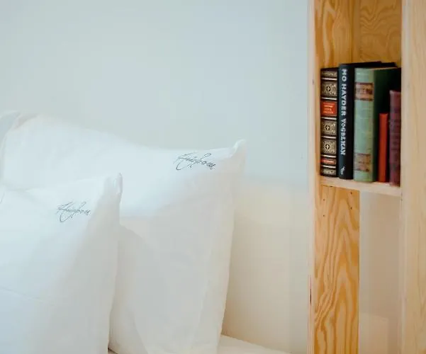 Heirloom - A Flemish Tale 3* Gent