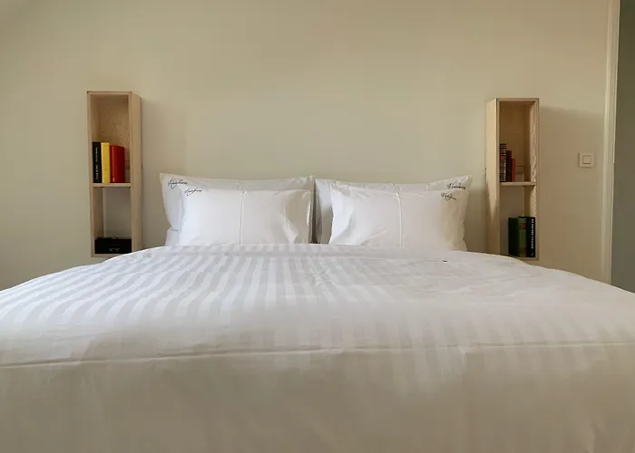 Heirloom - A Flemish Tale 3*