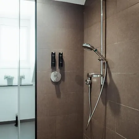 Heirloom - A Flemish Tale Konukevi