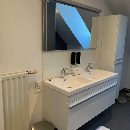 Heirloom - A Flemish Tale Konukevi