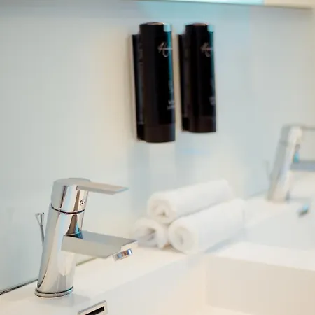 Konukevi Heirloom - A Flemish Tale 3*