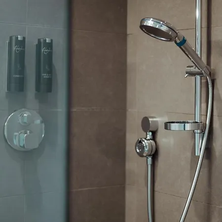 Heirloom - A Flemish Tale 3* Gent