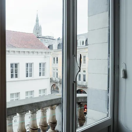 Konukevi Heirloom - A Flemish Tale Gent